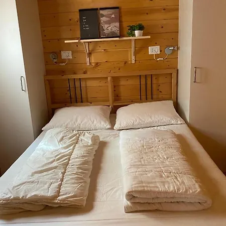 Luxe Compleet Ingericht Chalet Aan Het Meer Van Lugano Bij *