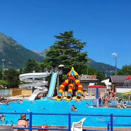 Luxe Compleet Ingericht Chalet Aan Het Meer Van Lugano Bij Шале Порлецца